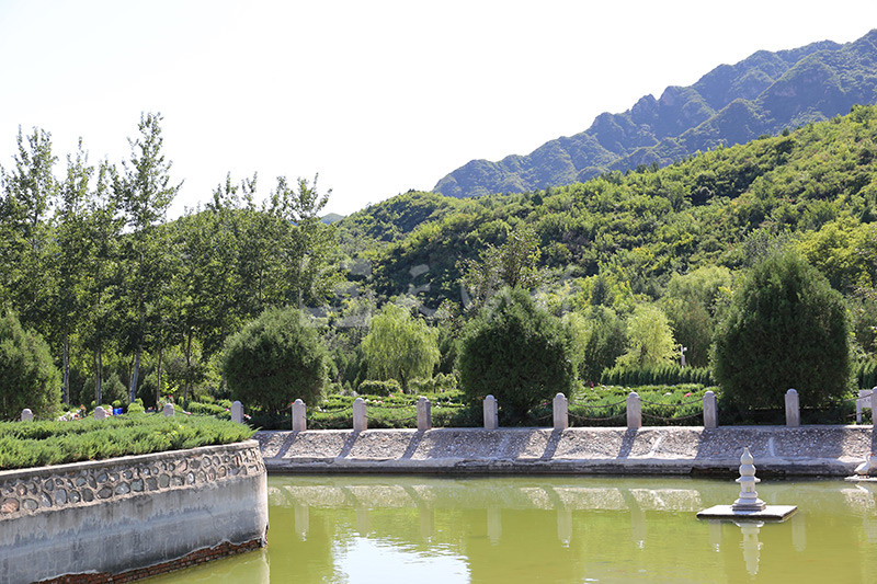 昌平凤凰山陵园山水景观